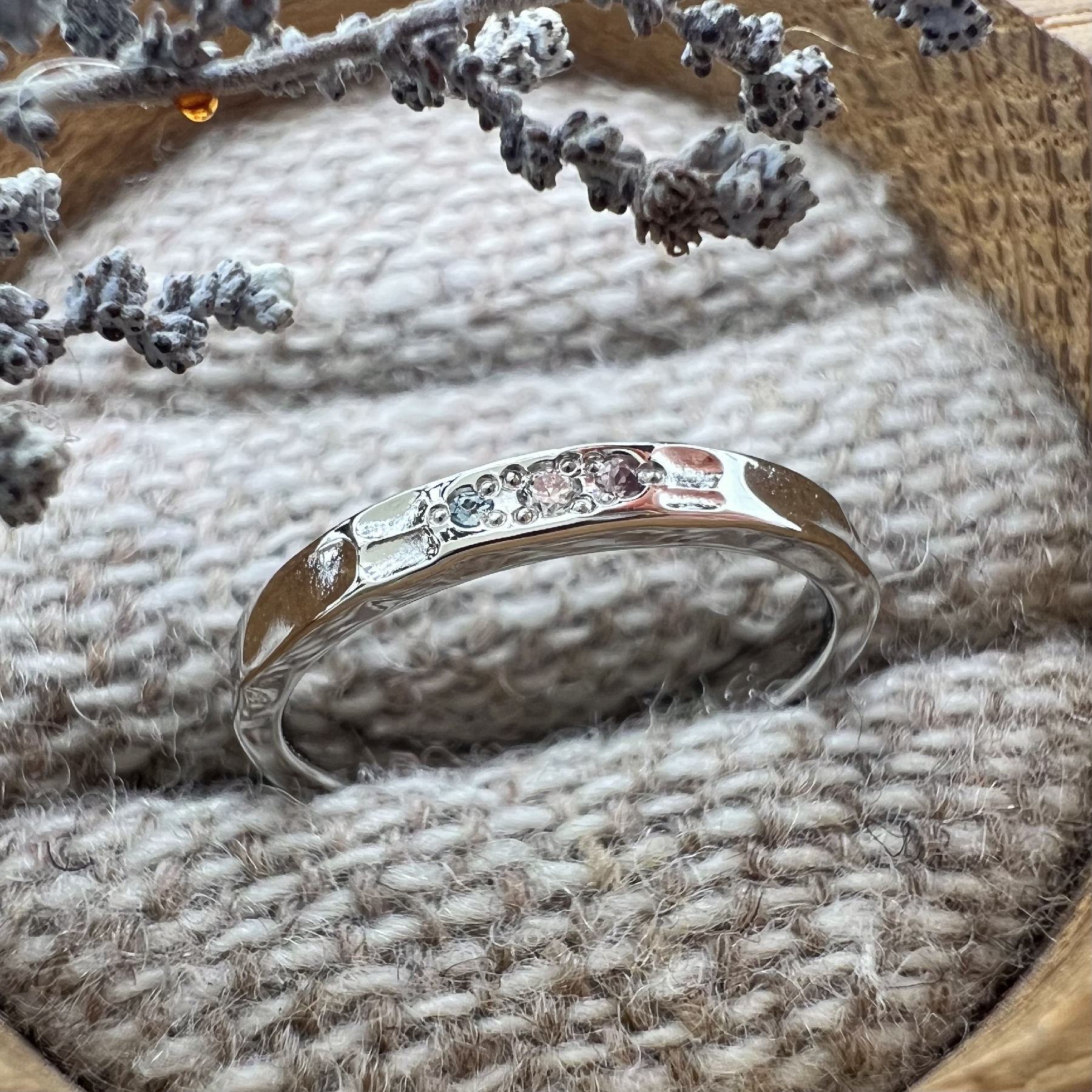 鎌倉彫金工房 指輪 8号 ダイヤモンド 0.2カラット プラチナ 手作り結婚指輪コース | 手作り結婚指輪・婚約指輪の鎌倉彫金工房